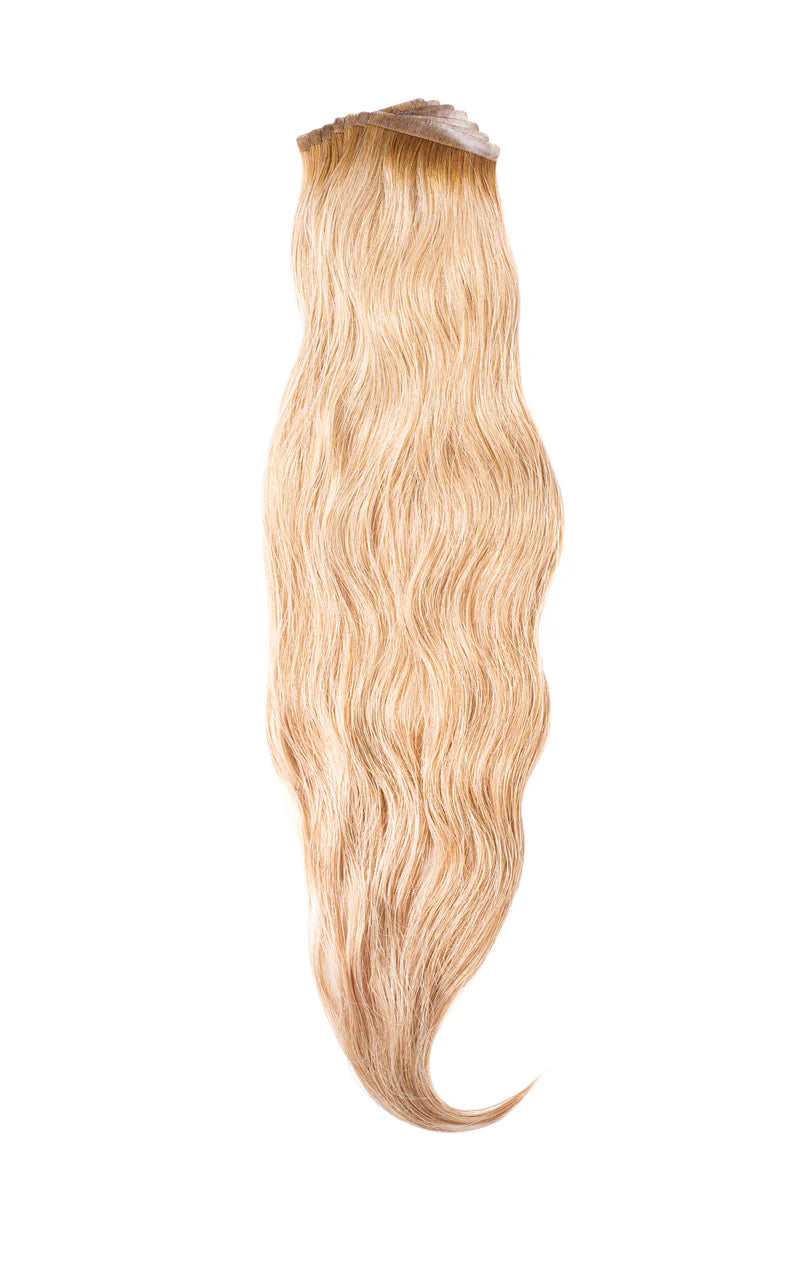 Perlino Chasing Sunsets #9 hand-tied tape-in hair extensions — shade swatch