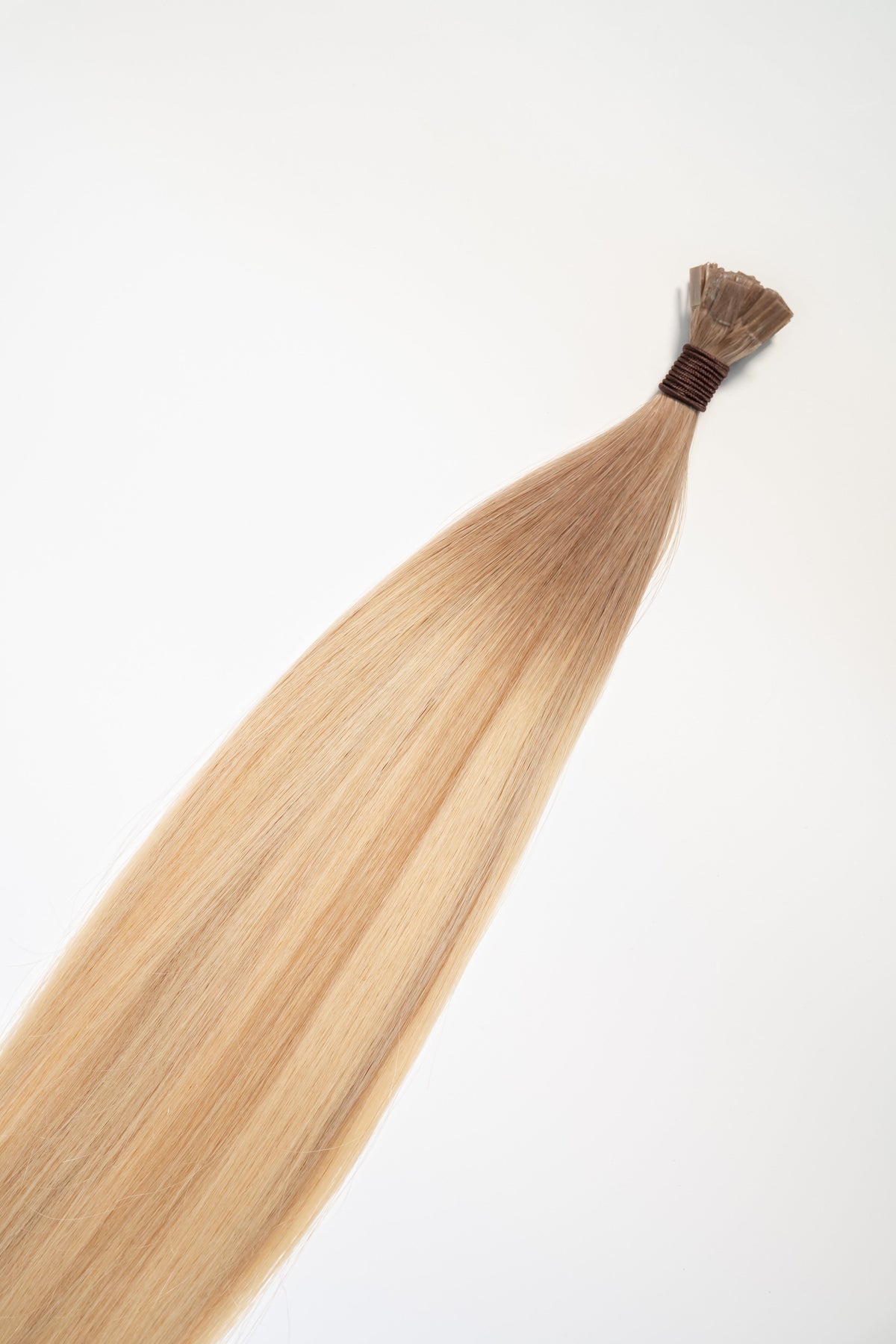 Perlino (#10/8WBL) Signature K-Tip hair extensions