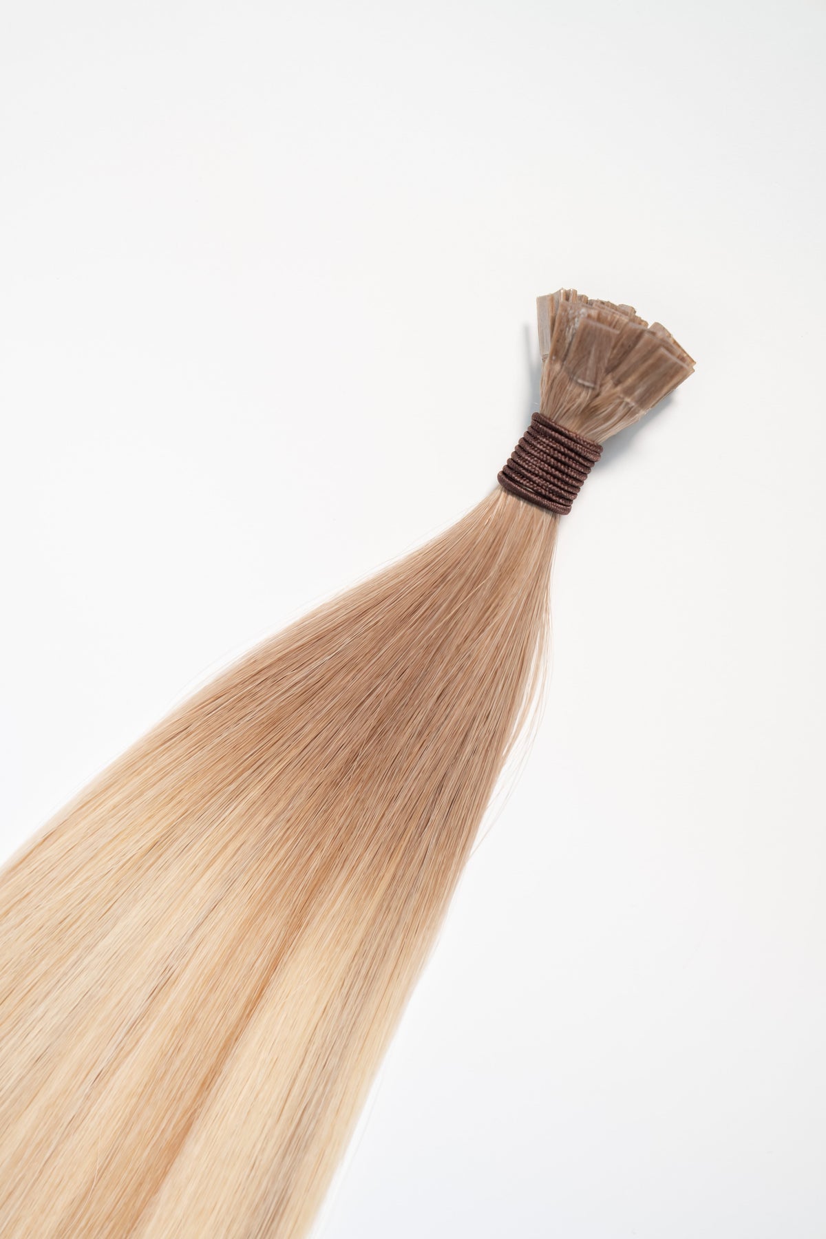 Perlino (#10/8WBL) Signature K-Tip hair extensions