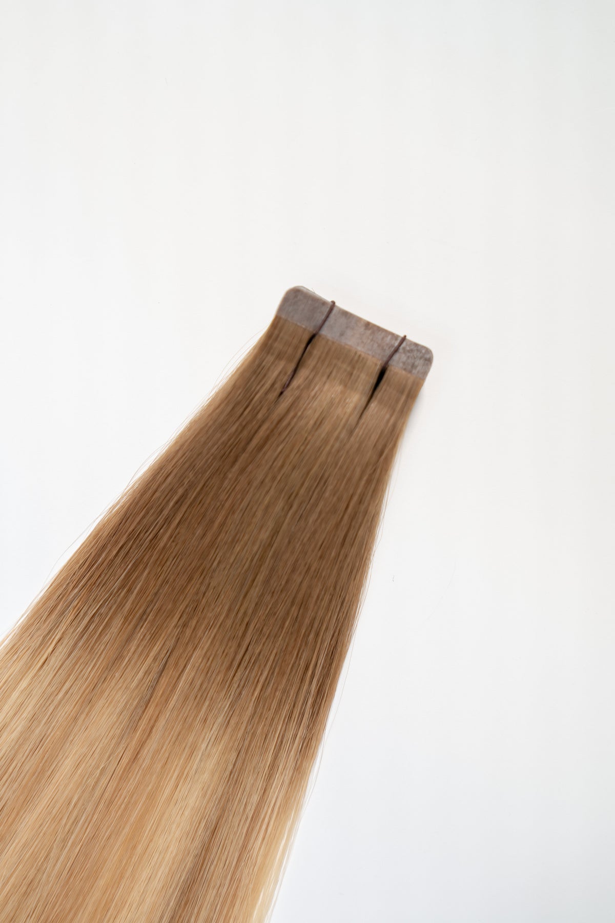 Perlino (#10/8WBL) Tape-In tape-in hair extensions